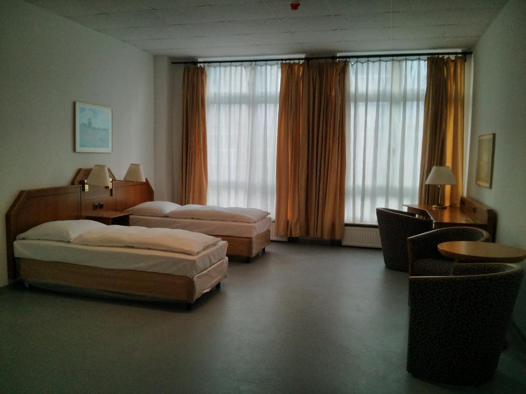 Willy Hotel Frankfurt Frankfurt pe Main Exterior foto
